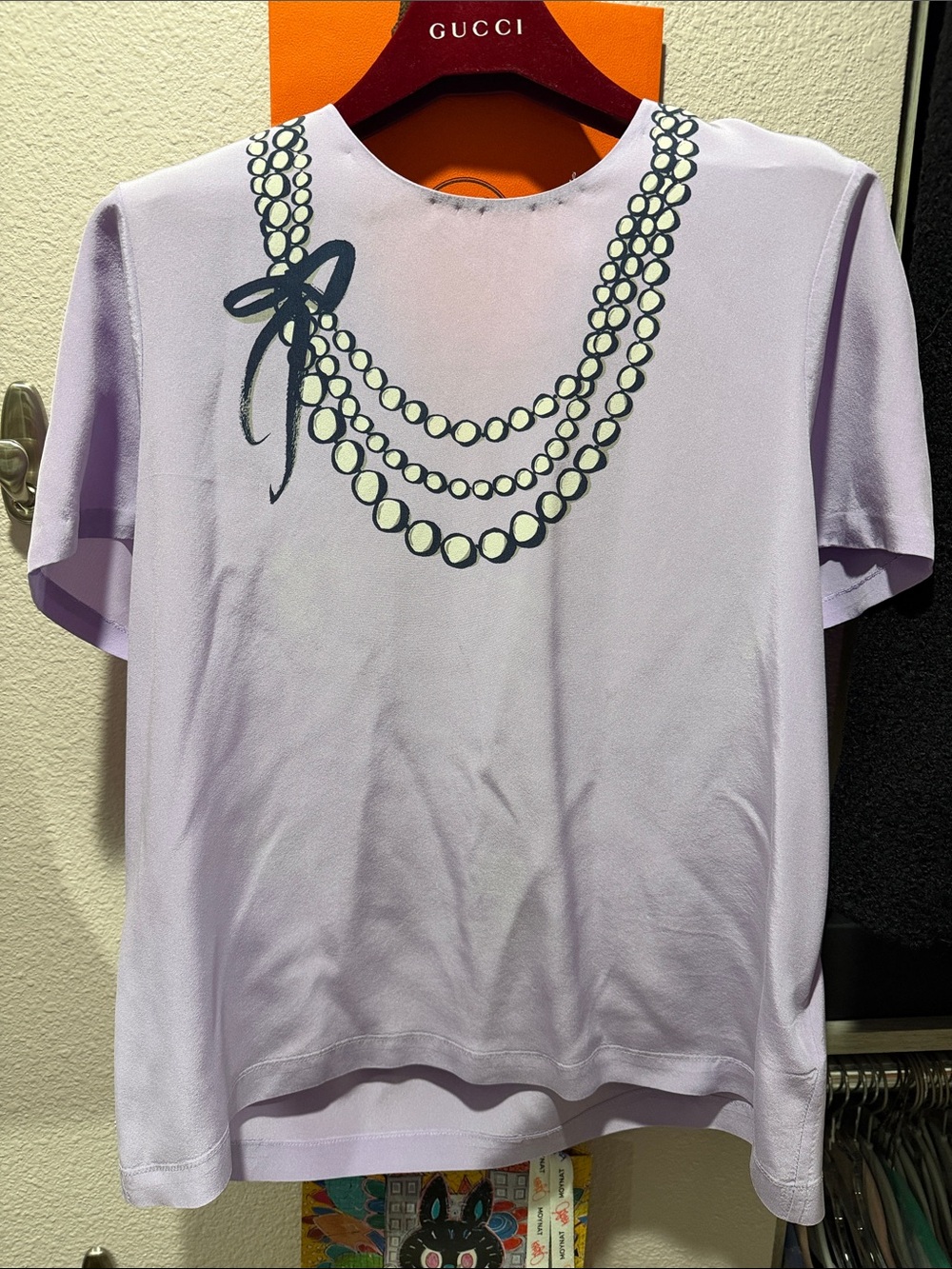 Kate Spade Lavender Short-Sleeve Silk Tee with Pearl Necklace Graphic